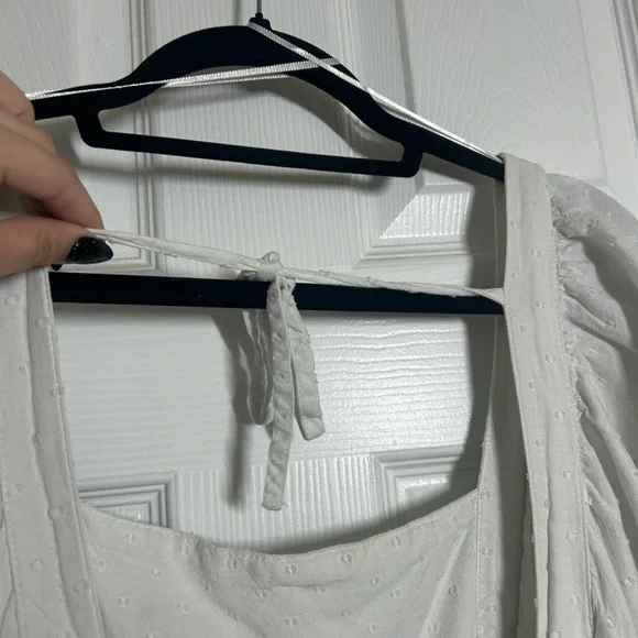 Old Navy Embroidered White Maxi Dress – Size 3X - Picture 7 of 8